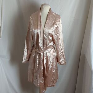 Eshion Women Pink Robe Size S